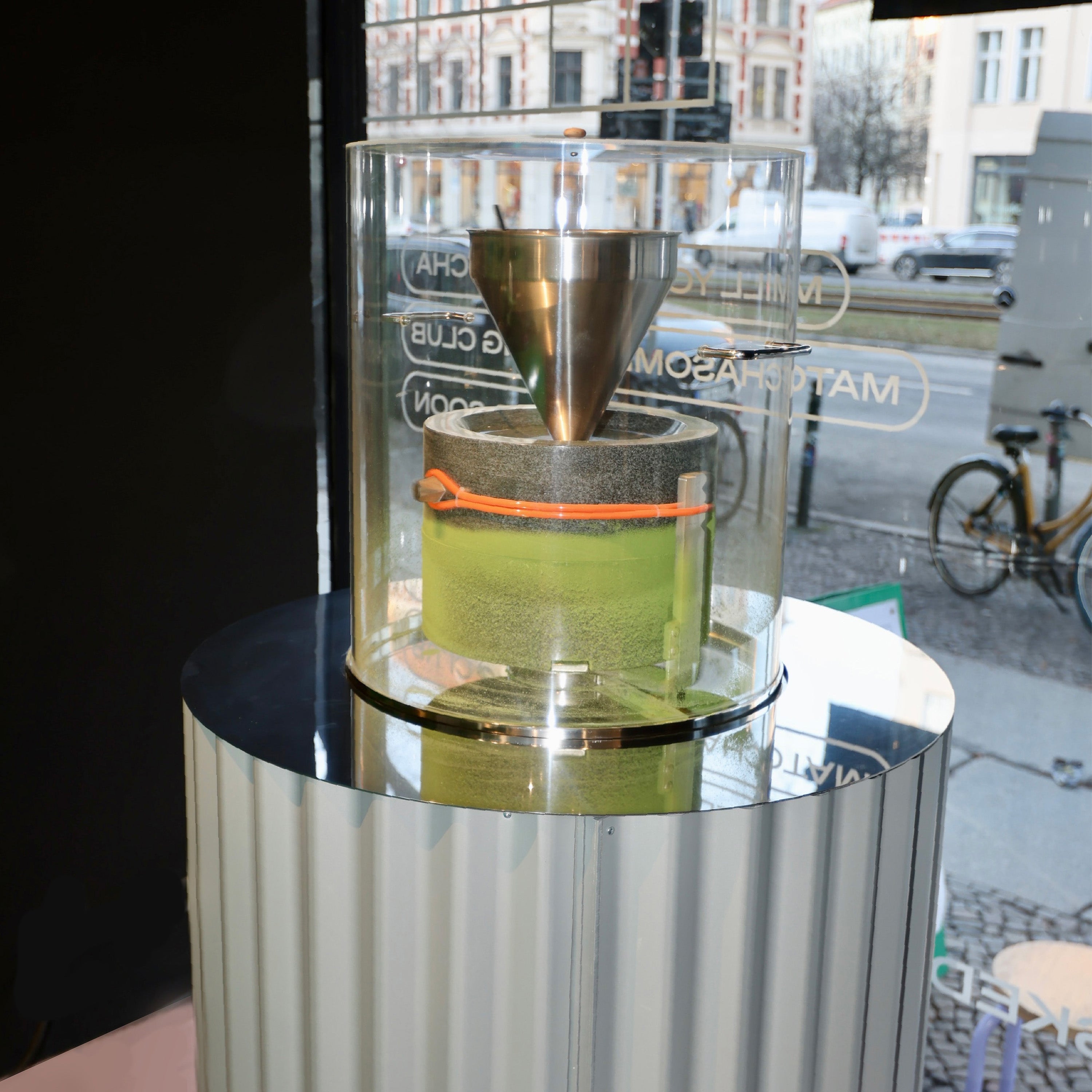 MATCHA MILLING SESSION
