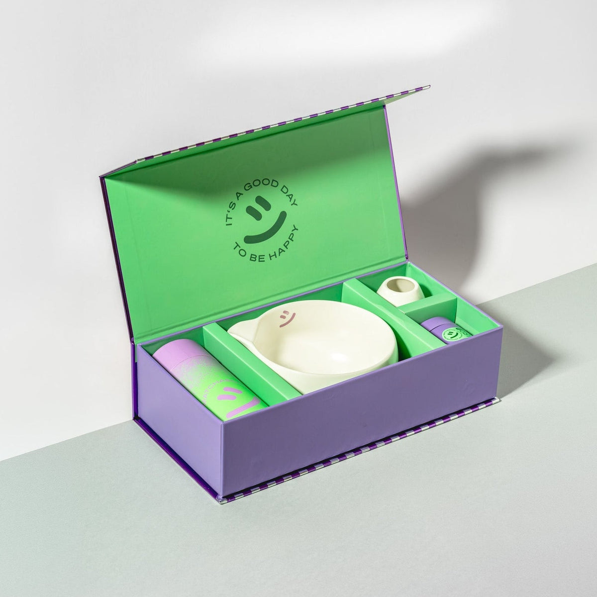 Matcha-Geschenkset chrome. Matcha essential gift set.
