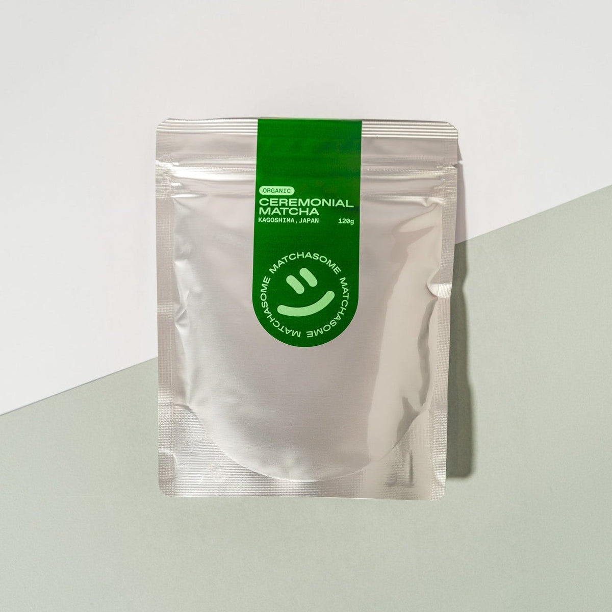 Der Matchasome Ceremonial Grade Bio Matcha Tee in der 120 g Beutel für Matcha Latte