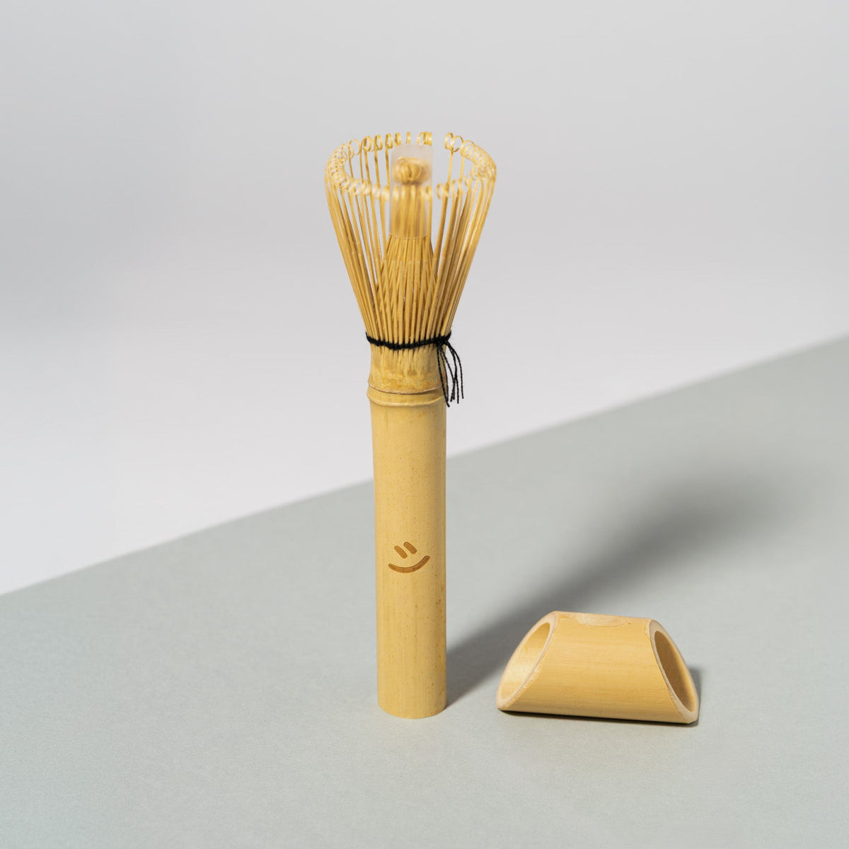 Unser Matchasome Matcha Whisk in der langen Ausführung